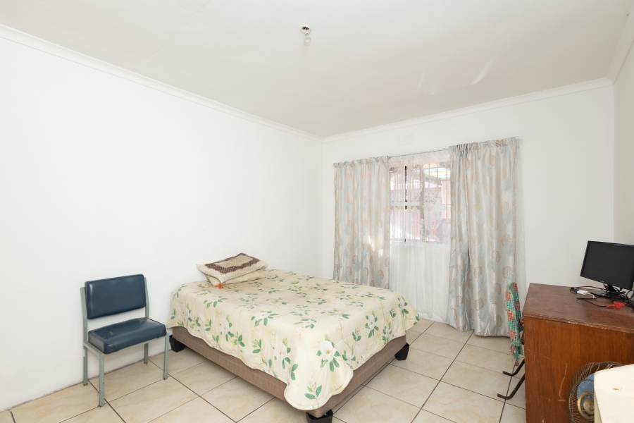 4 Bedroom Property for Sale in Ravensmead Western Cape